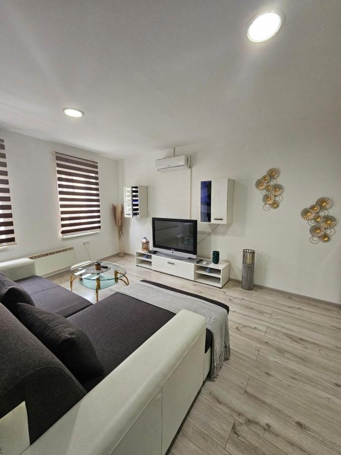 Apartment Aria Vinkovci Exteriér fotografie