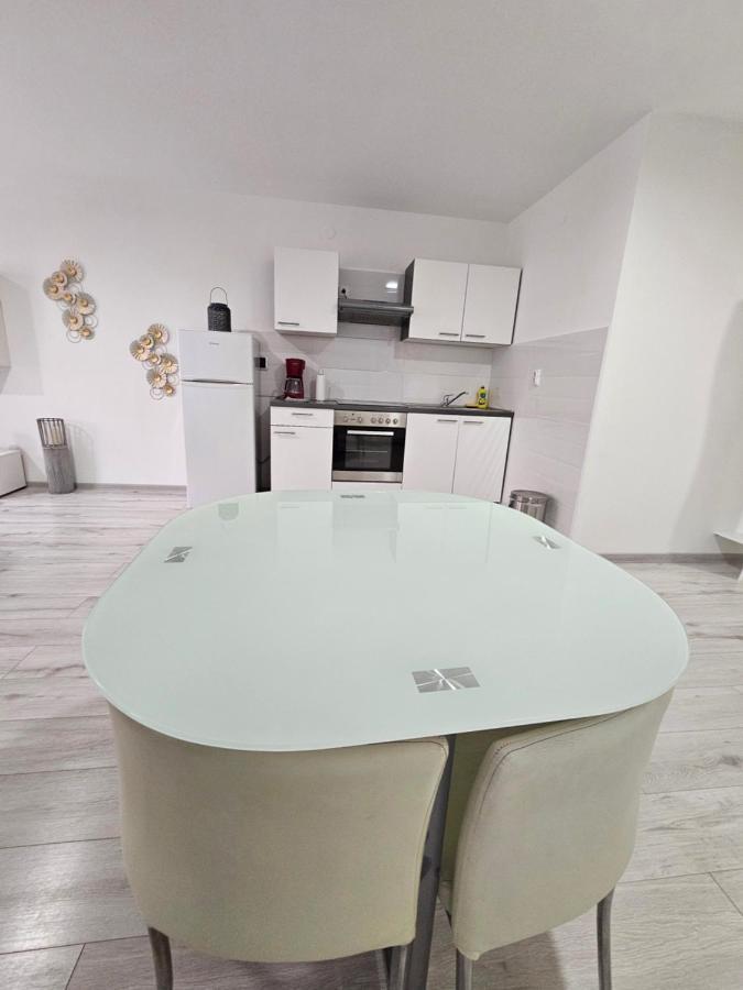 Apartment Aria Vinkovci Exteriér fotografie